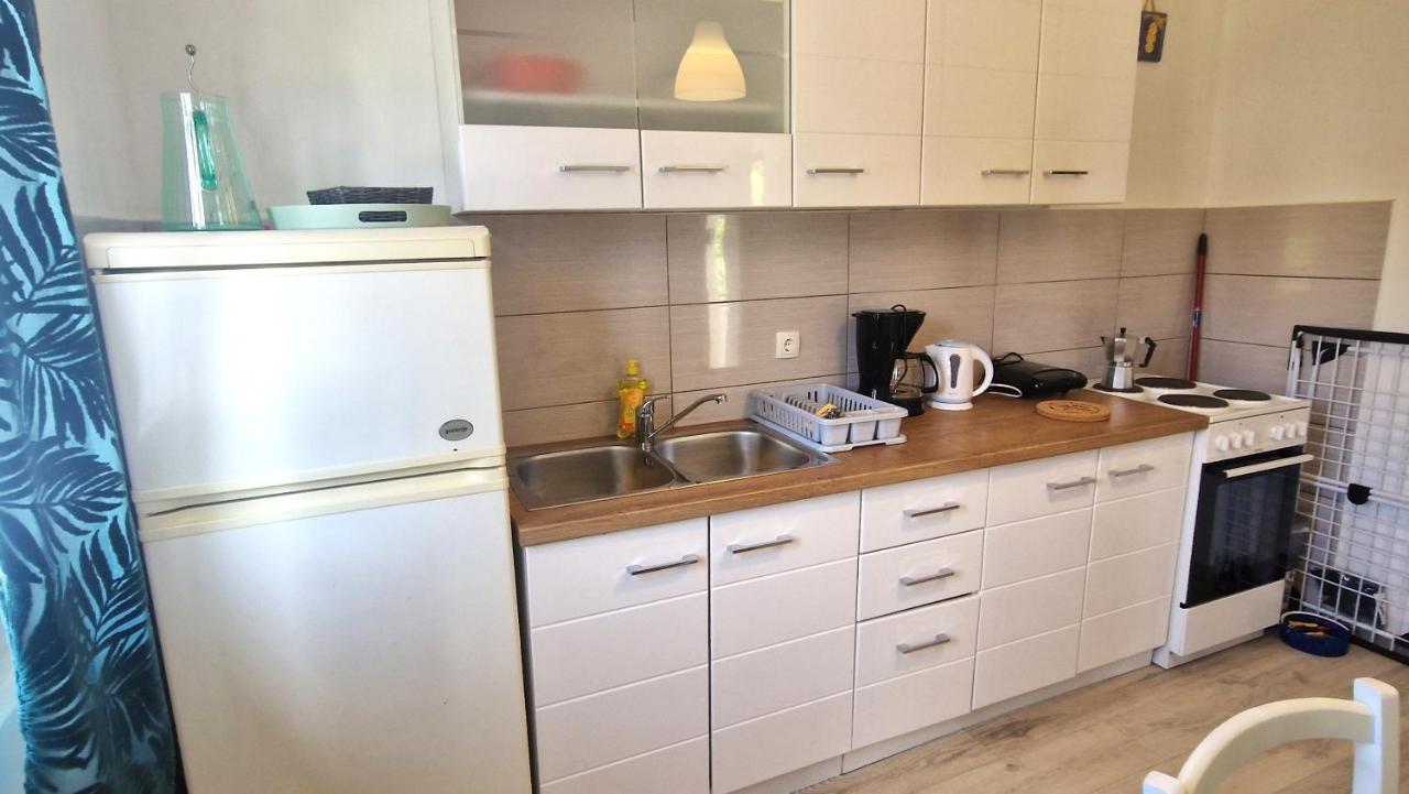 Garden Apartments Крк Экстерьер фото